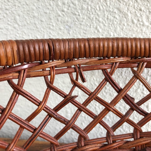 round wicker basket with small handles - Picture 10 of 10